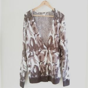 Nordstrom BP Cardigan Womens M White Taupe Brown Fuzzy Eyelash Knit Camo Pattern